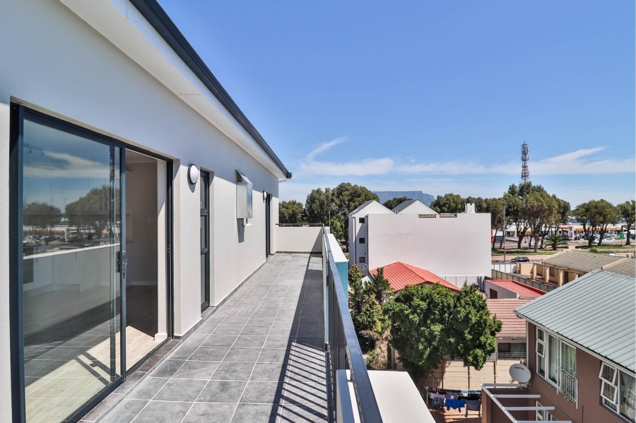 2 Bedroom Property for Sale in Table View Western Cape